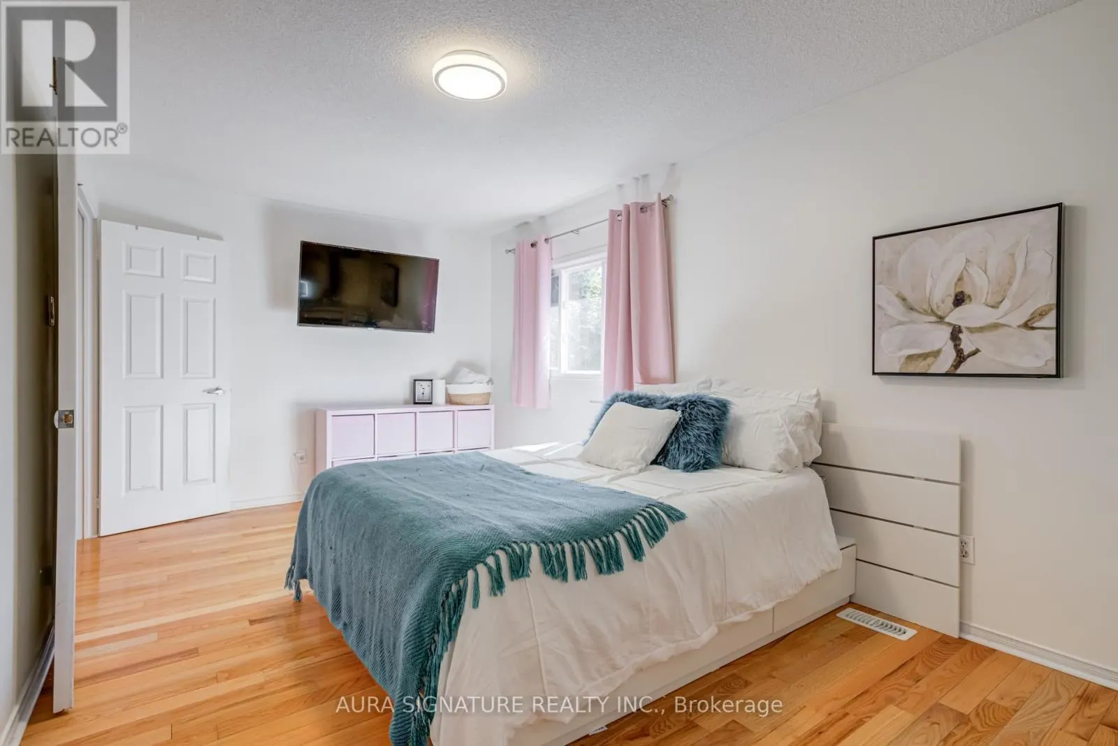 69 ALASKAN SUMMIT COURT