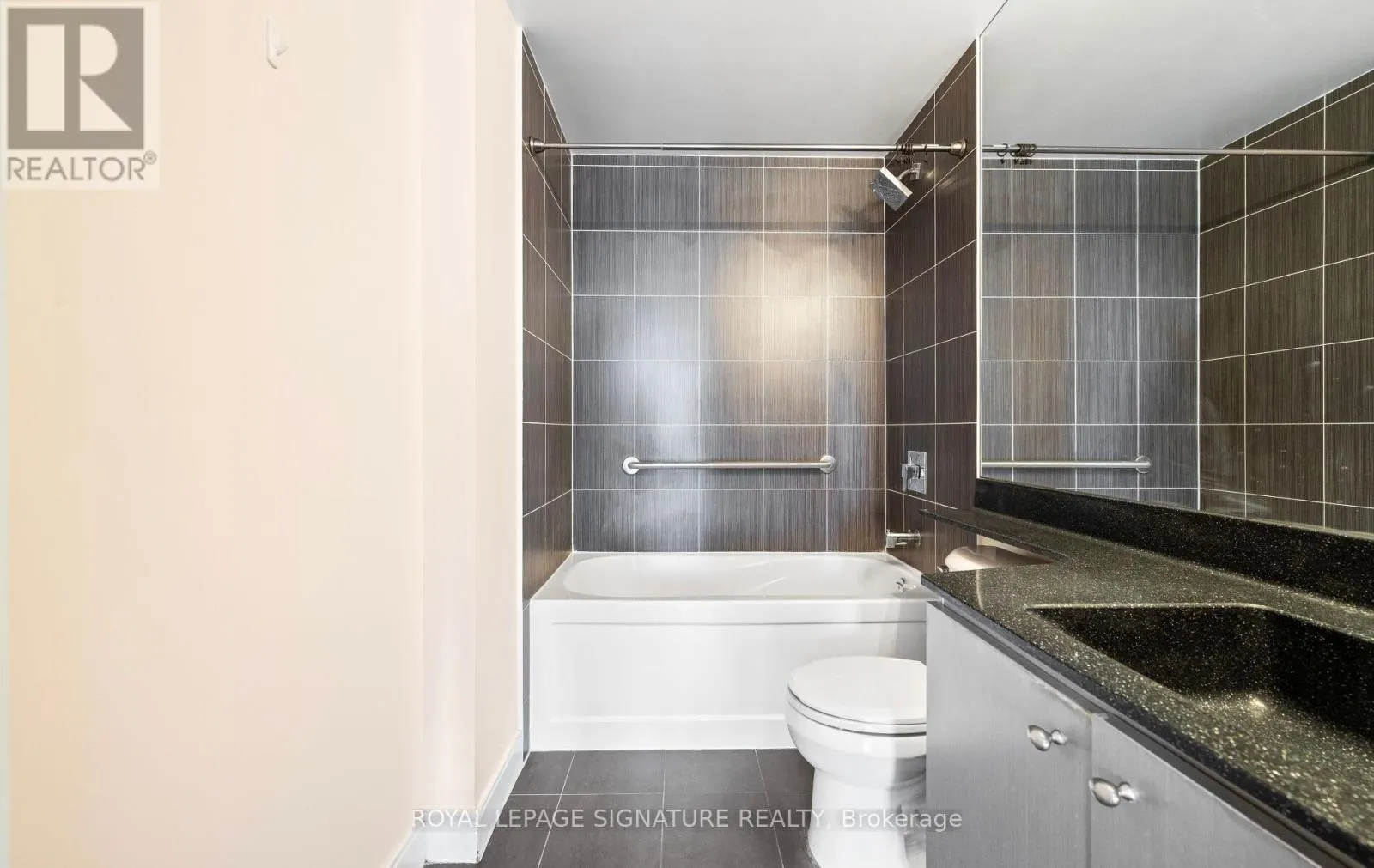 1903 - 60 ABSOLUTE AVENUE