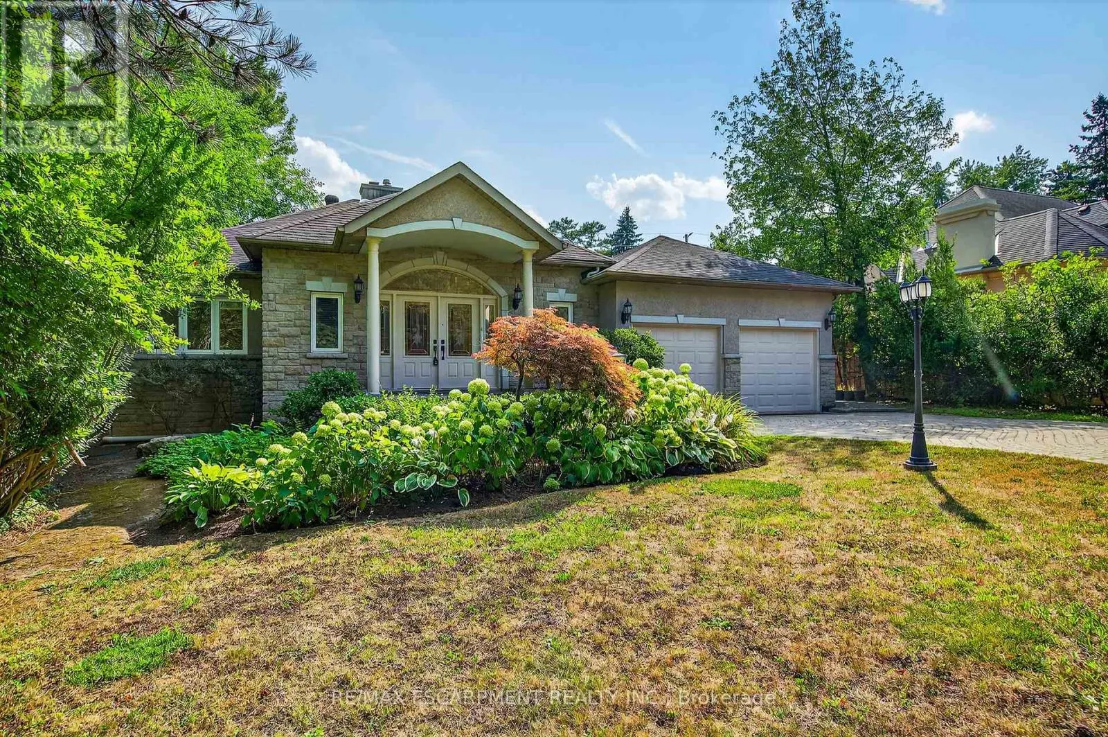 1262 MISSISSAUGA ROAD