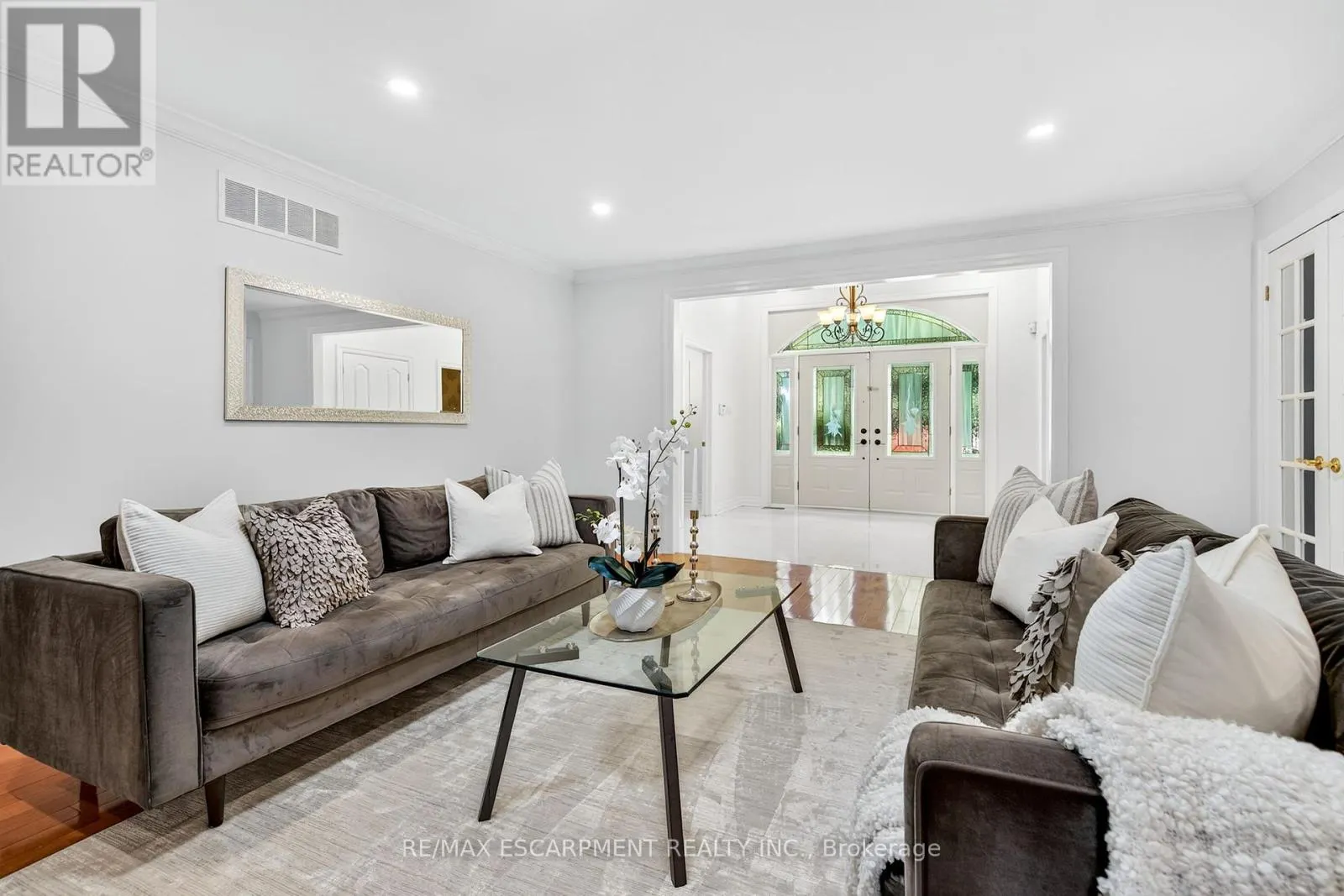 1262 MISSISSAUGA ROAD