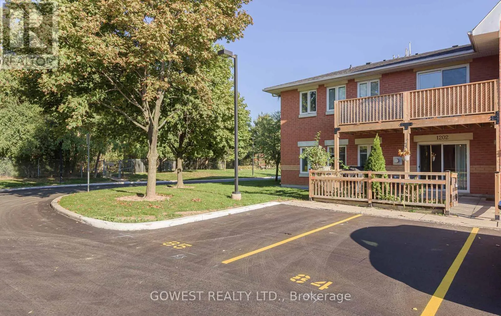 1202 - 4140 FOXWOOD DRIVE