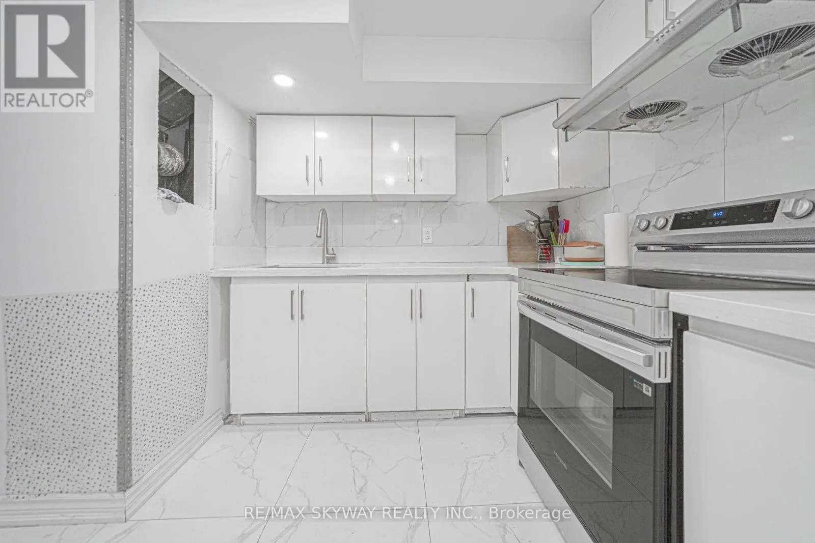 46 ROYAL PALM DRIVE