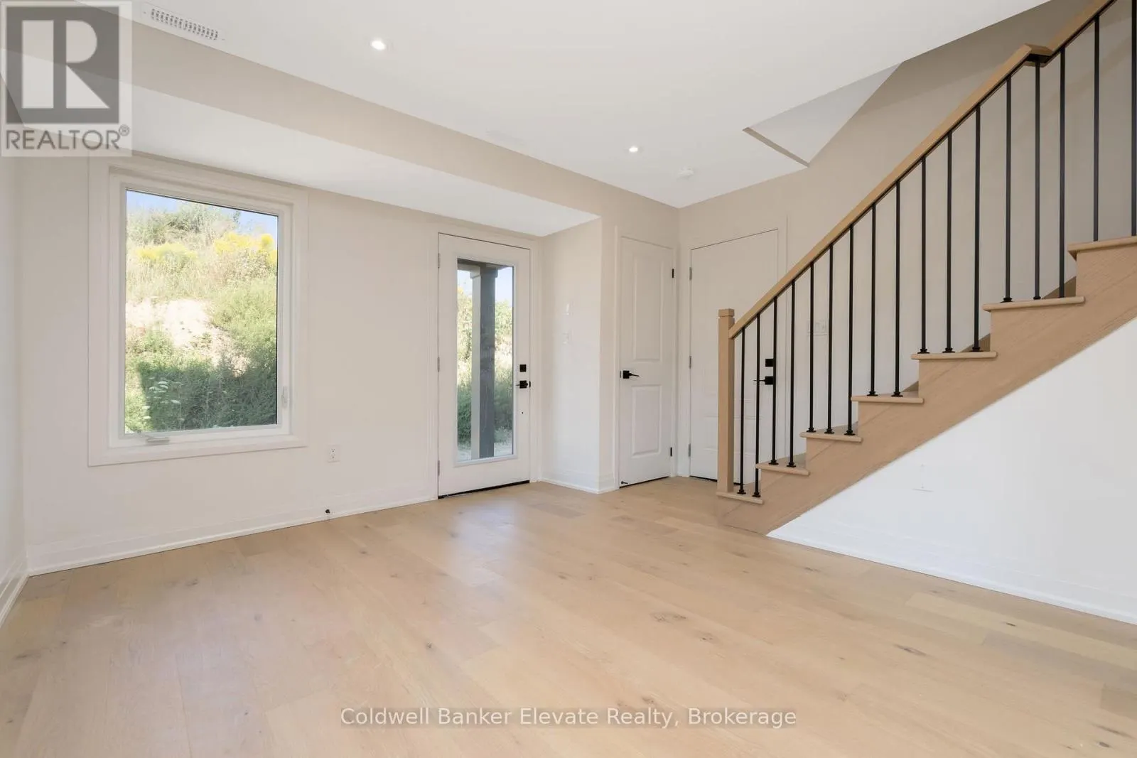 72 WINDTREE WAY