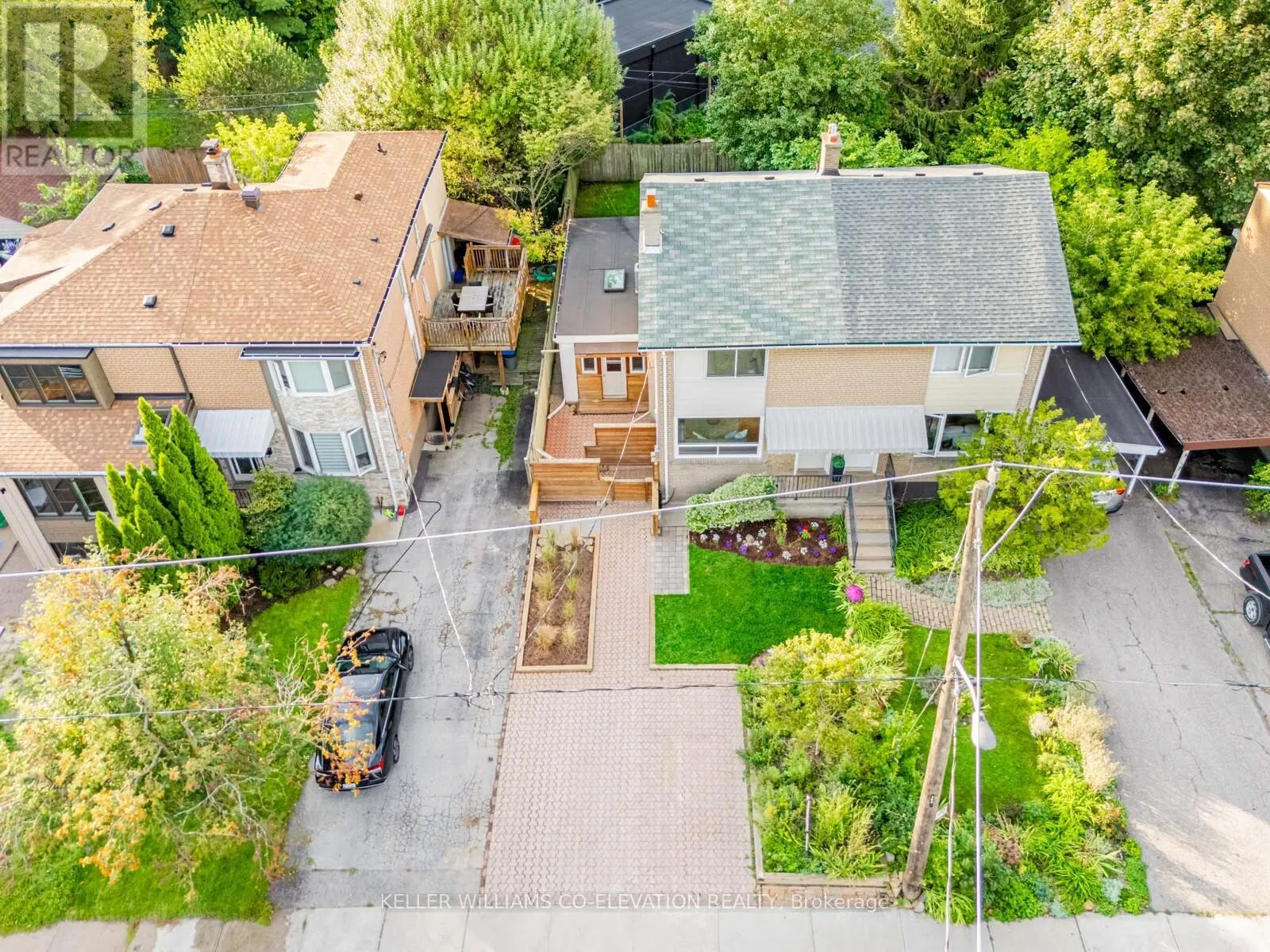 54 PASADENA GARDENS