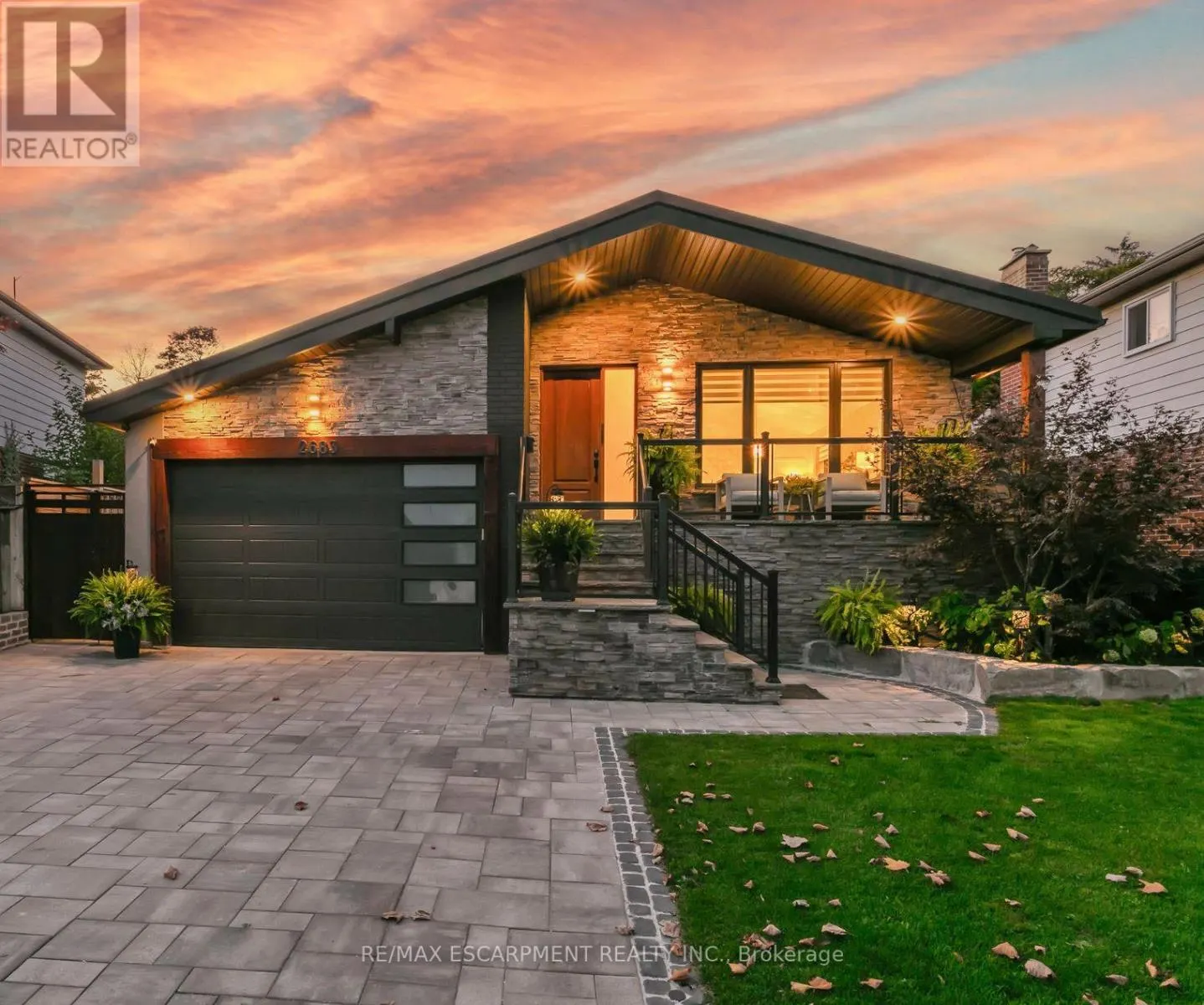 2683 KINGSBERRY CRESCENT