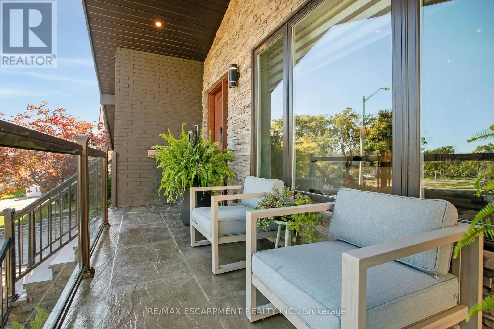 2683 KINGSBERRY CRESCENT