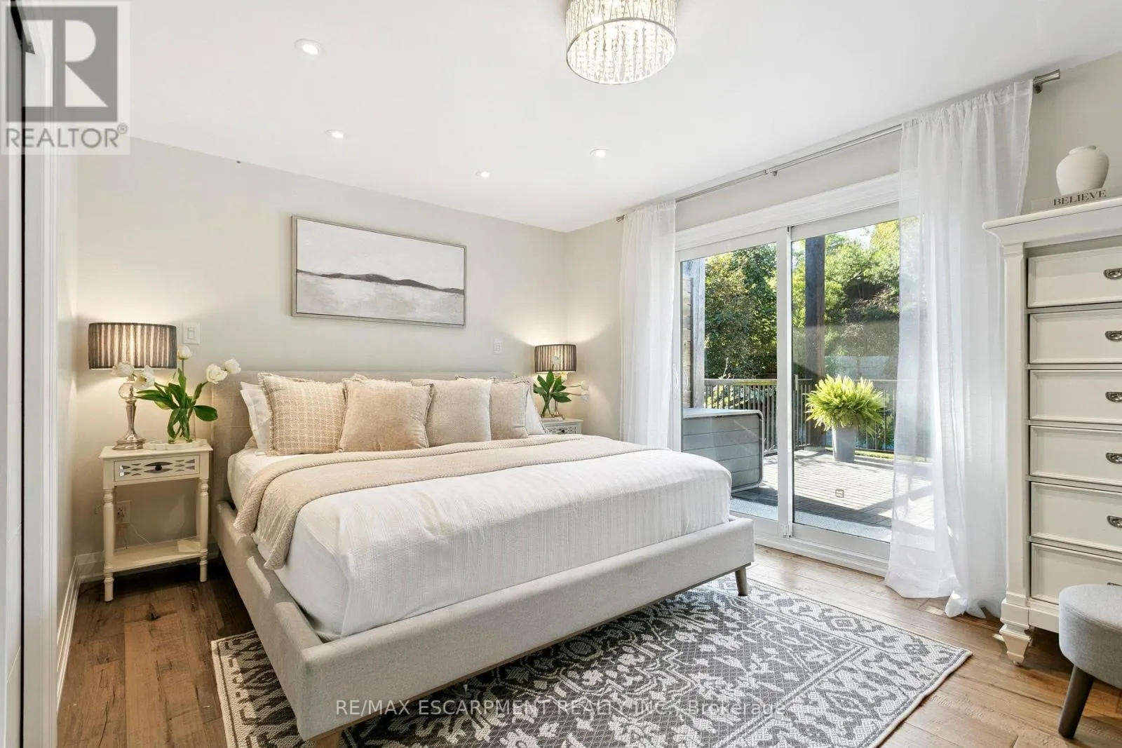2683 KINGSBERRY CRESCENT