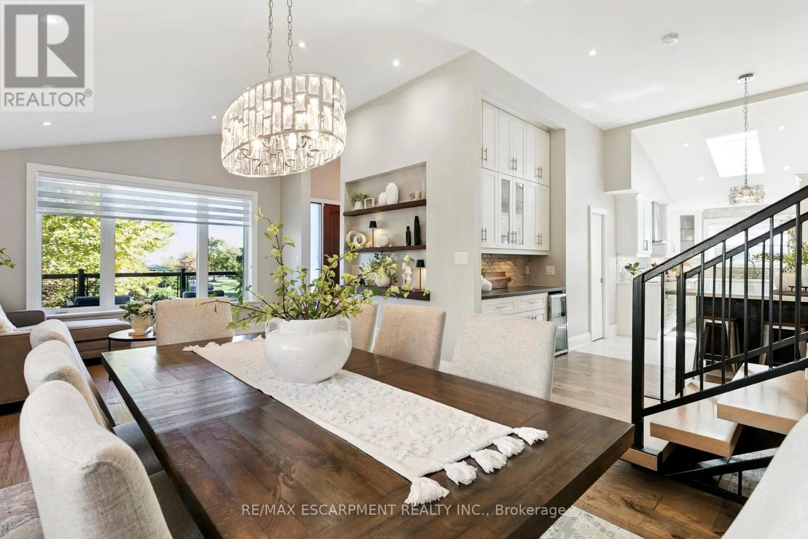 2683 KINGSBERRY CRESCENT