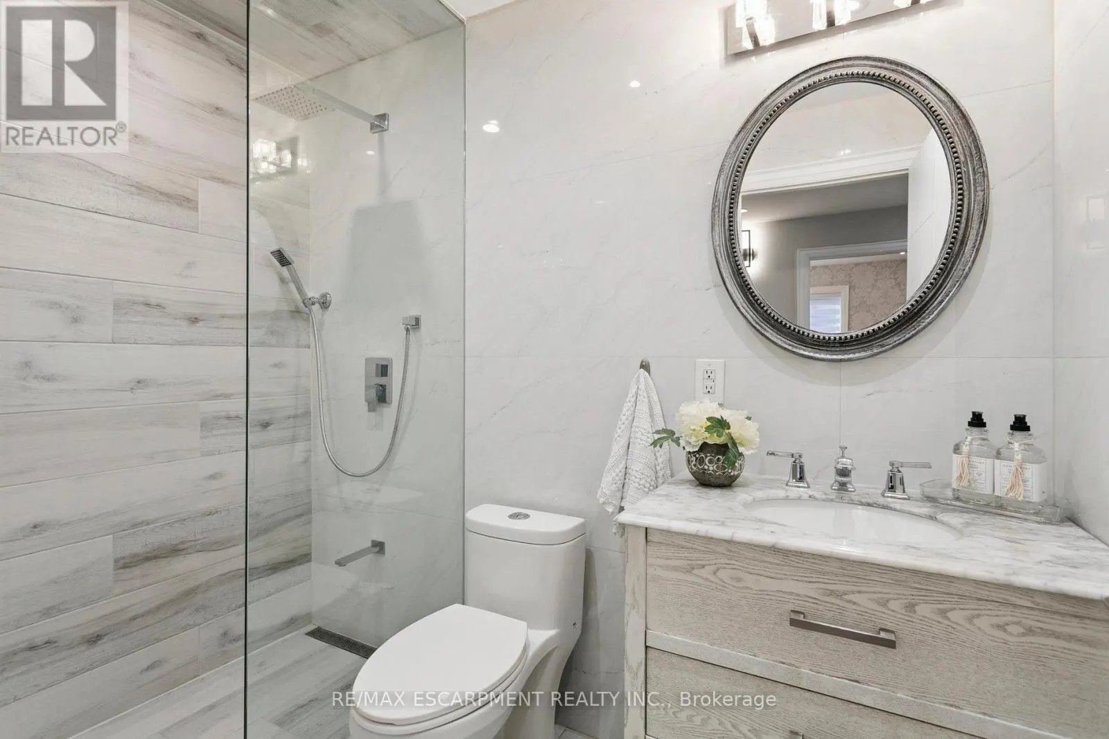 2683 KINGSBERRY CRESCENT