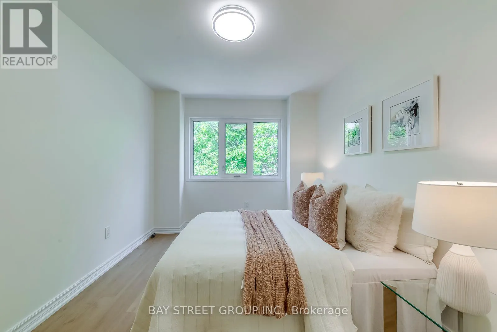 1106 BEECHNUT ROAD