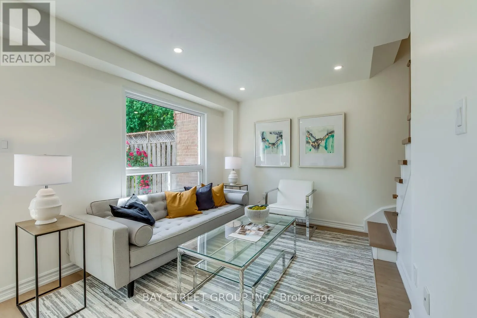 1106 BEECHNUT ROAD