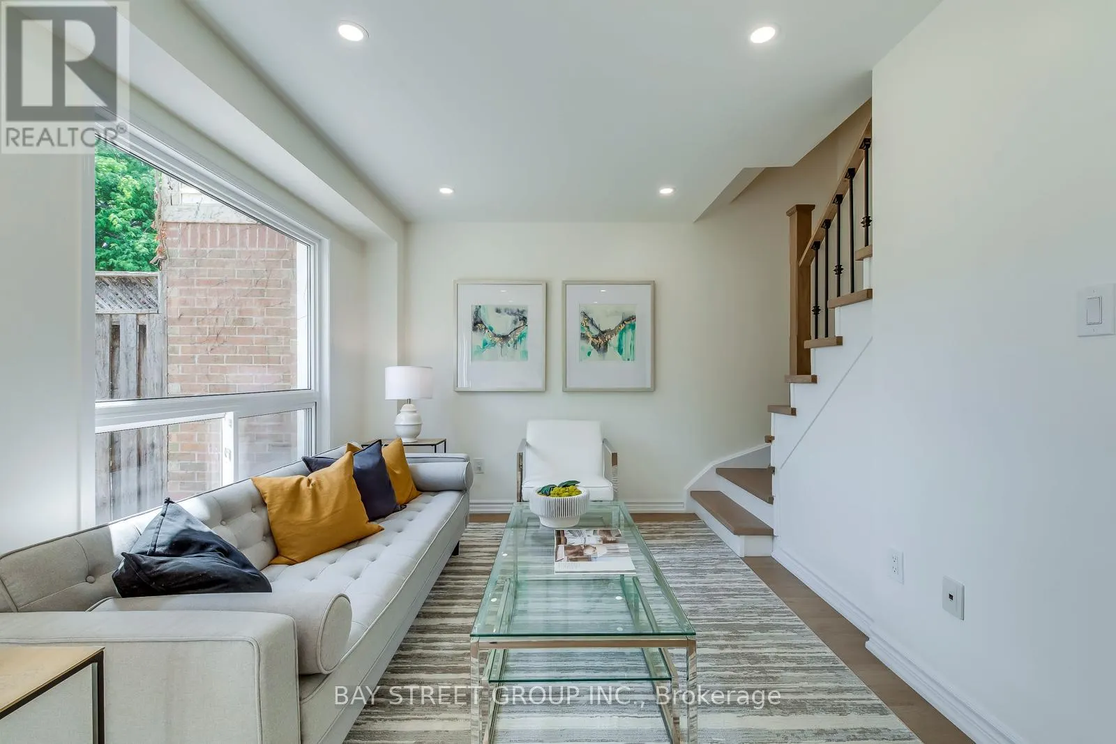 1106 BEECHNUT ROAD