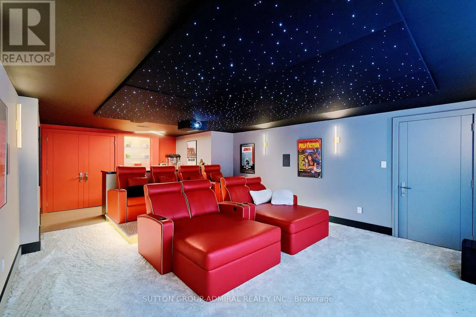 211 GLENVIEW DRIVE