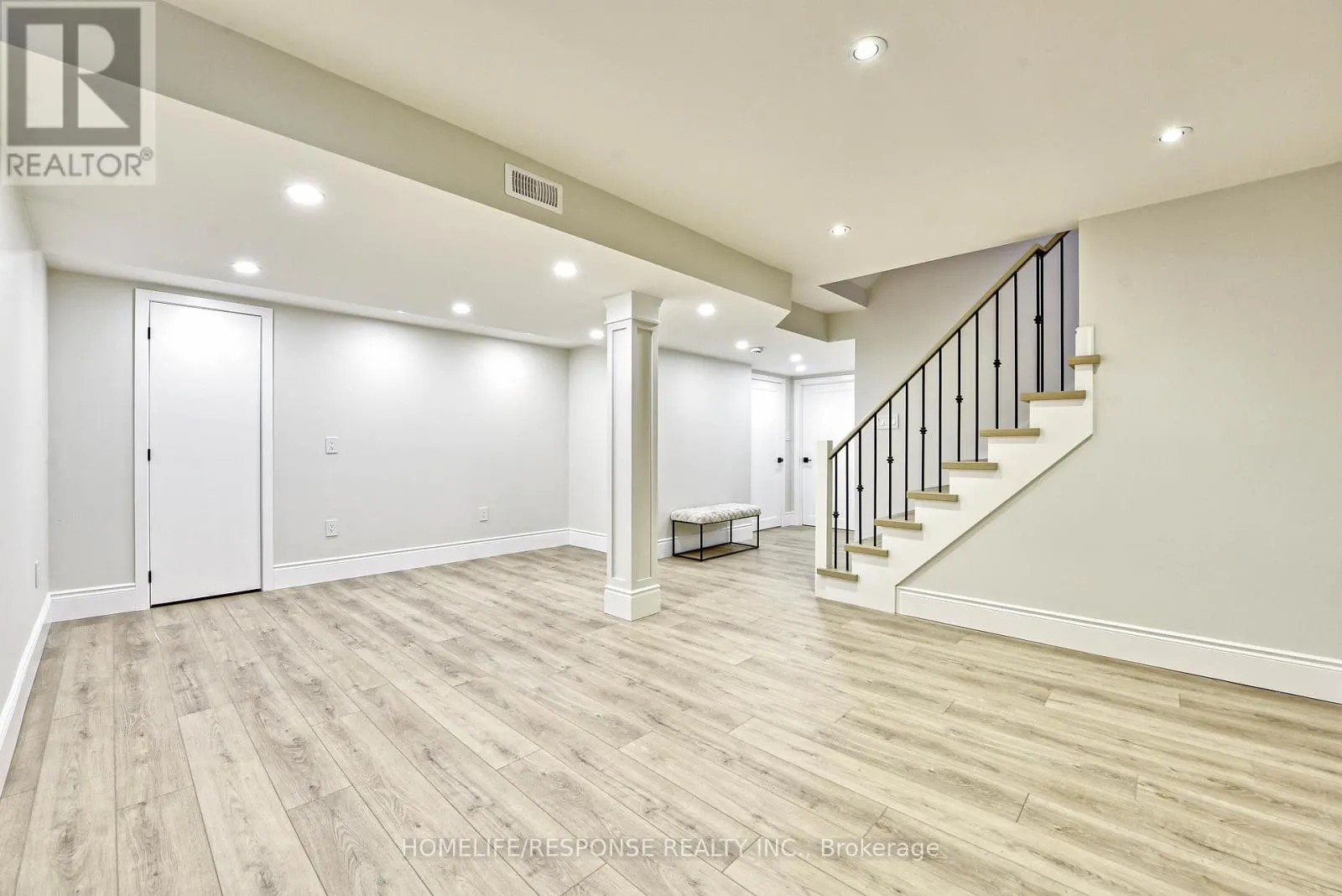 3927 EGLINTON AVENUE W