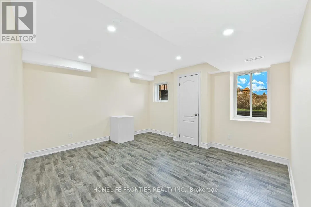 1 - 307 HINTON TERRACE