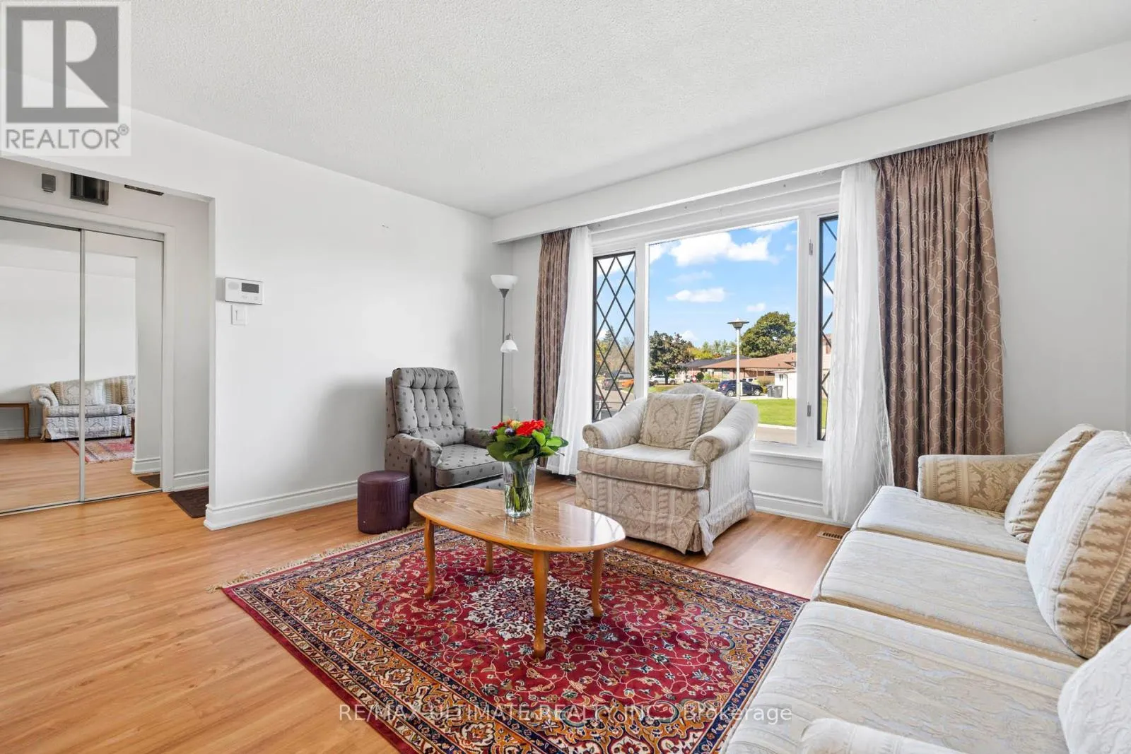 33 FORSYTHIA ROAD