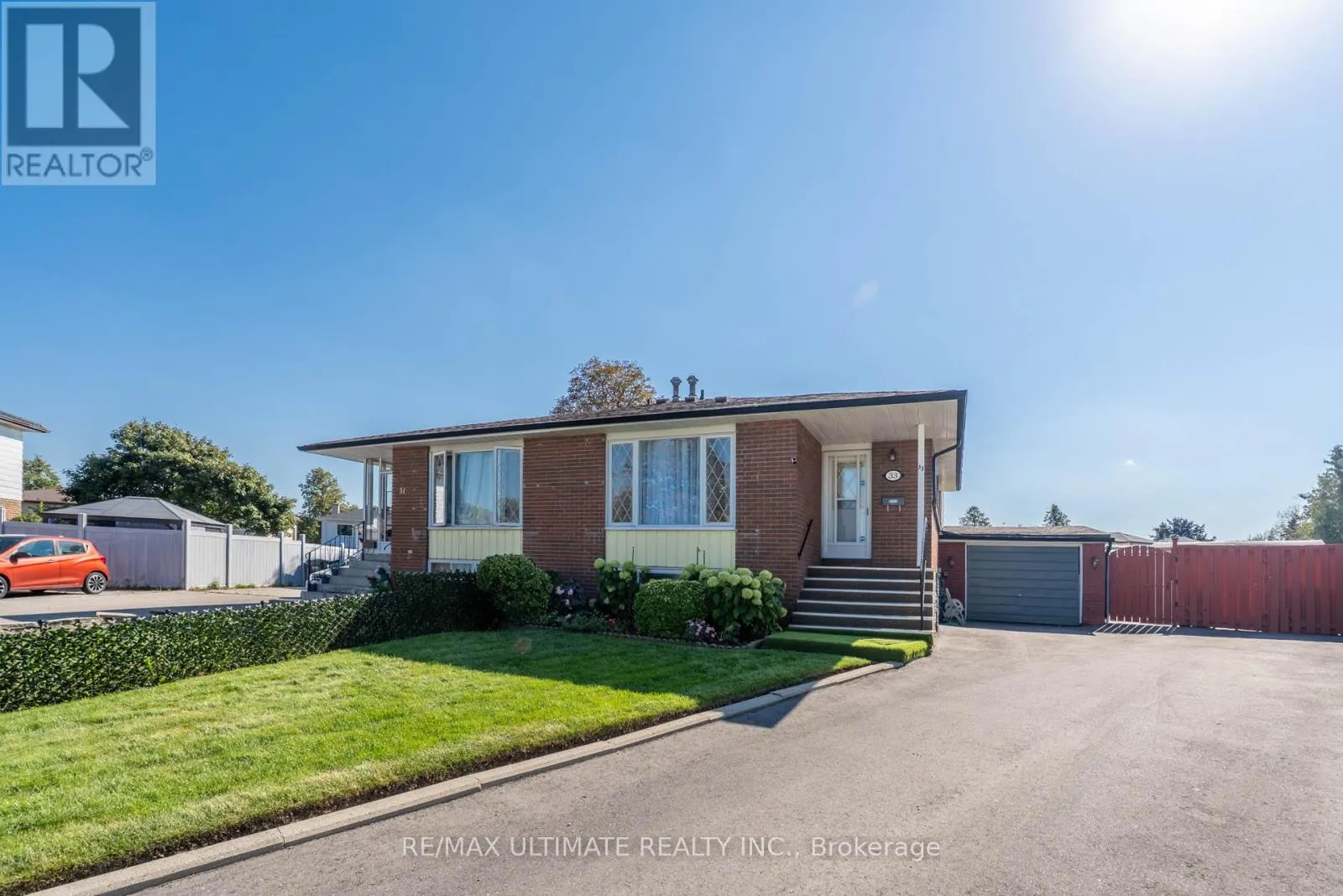 33 FORSYTHIA ROAD