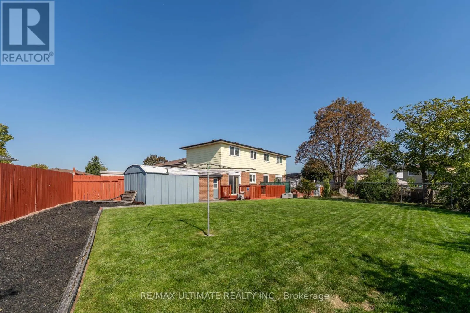 33 FORSYTHIA ROAD