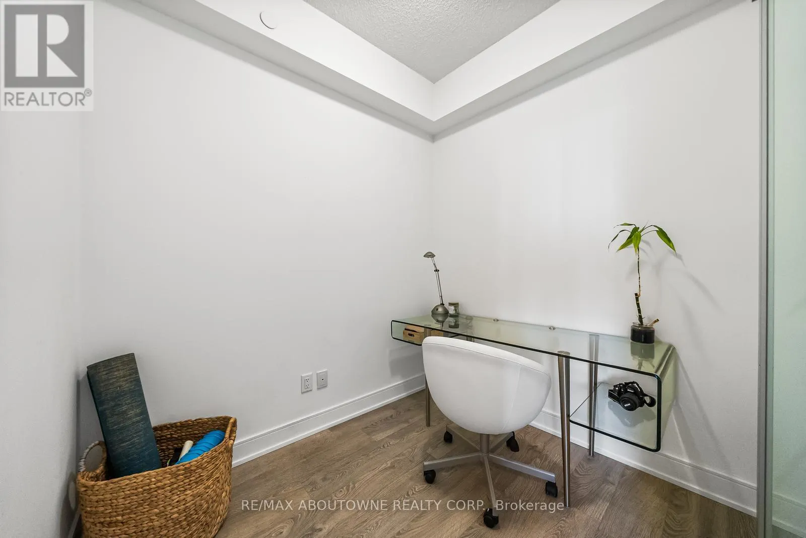 5103 - 70 ANNIE CRAIG DRIVE