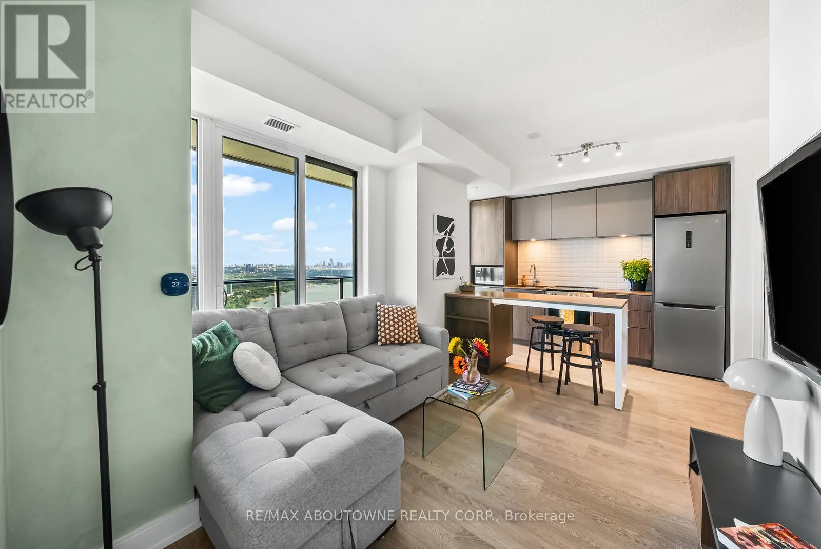 5103 - 70 ANNIE CRAIG DRIVE