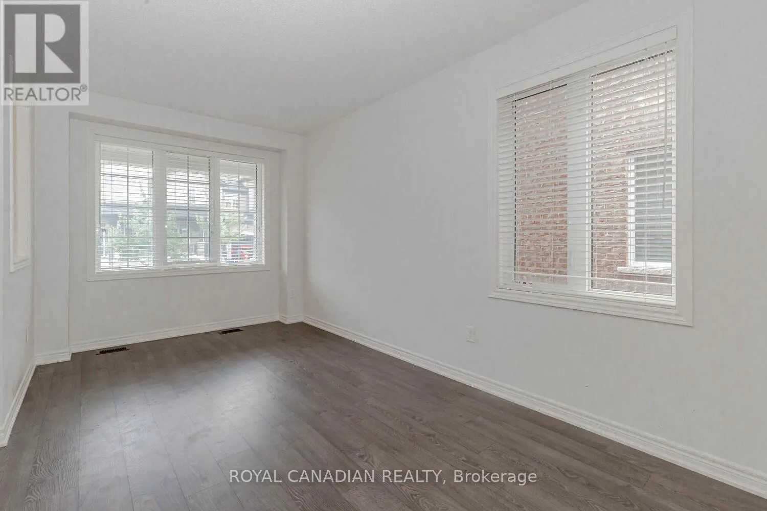 1467 PRATT HEIGHTS