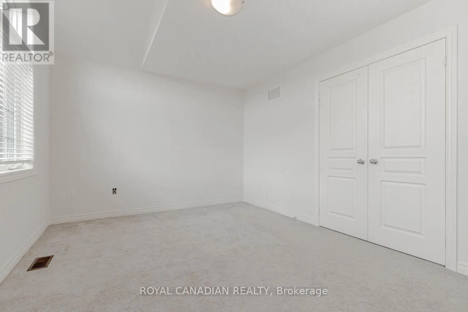 1467 PRATT HEIGHTS