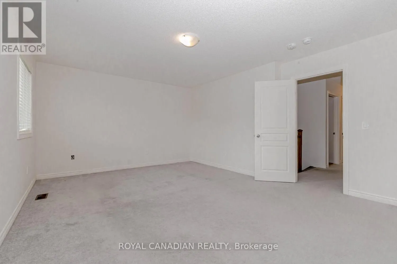 1467 PRATT HEIGHTS