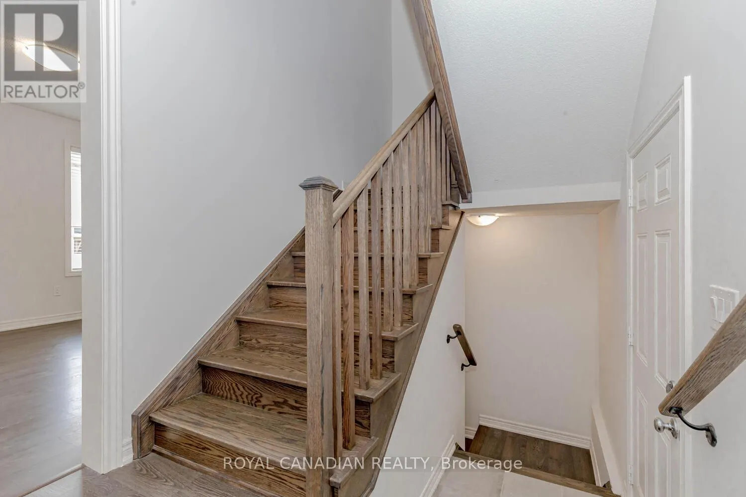 1467 PRATT HEIGHTS