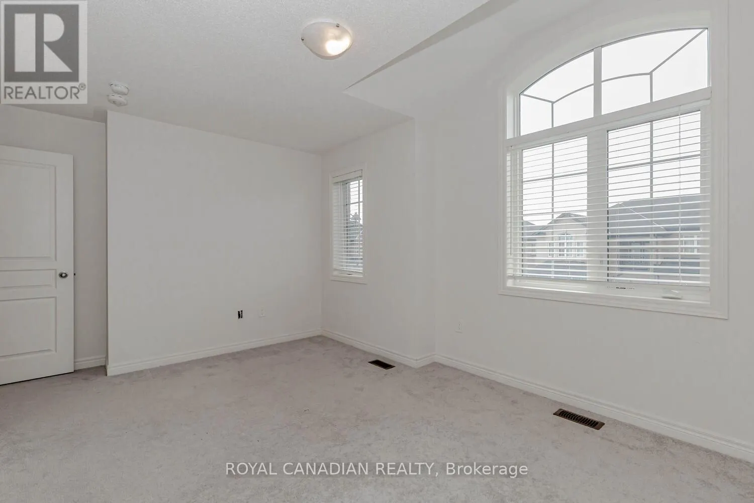 1467 PRATT HEIGHTS