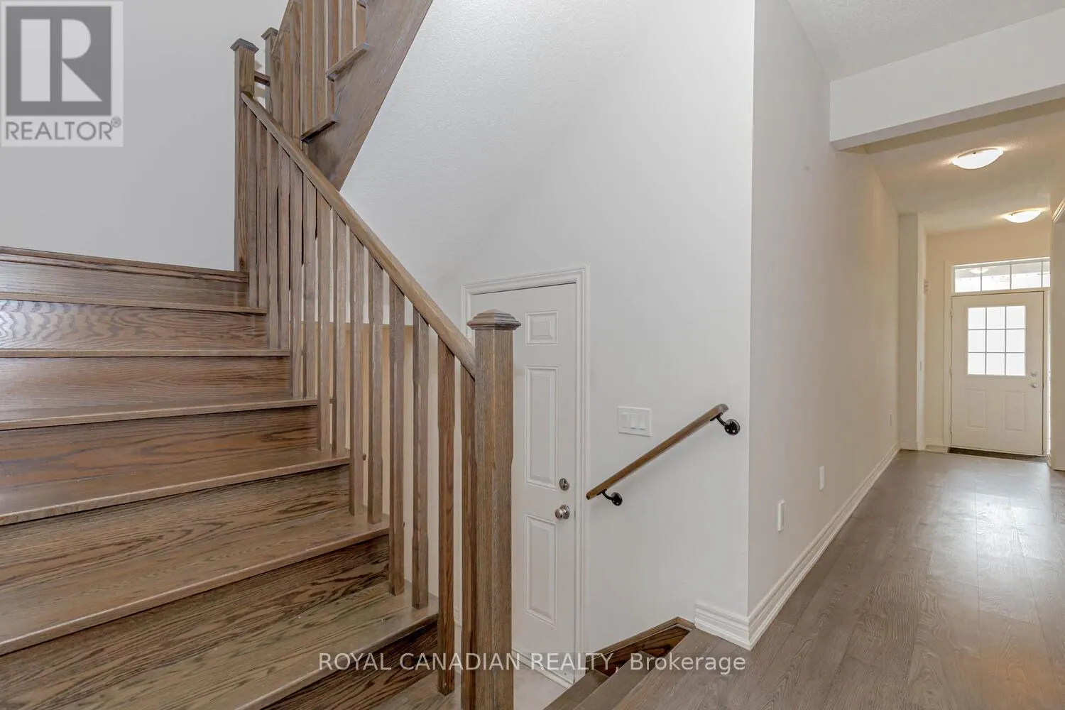 1467 PRATT HEIGHTS