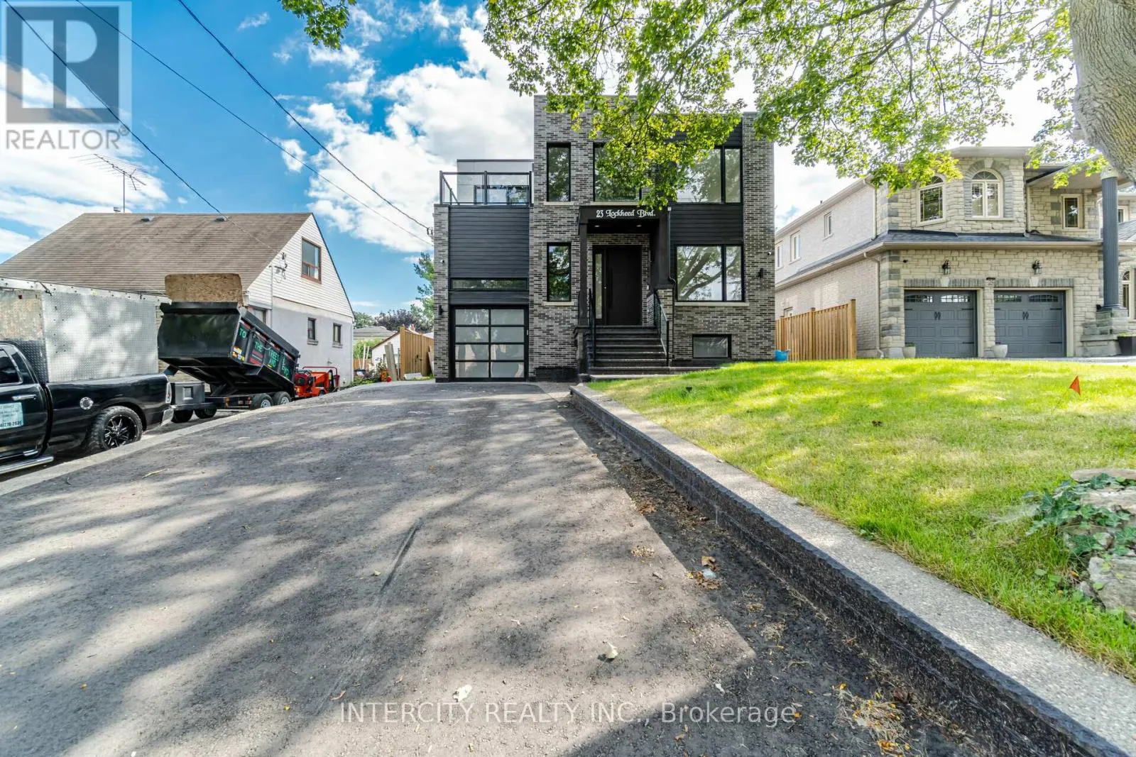 23 LOCKHEED BOULEVARD S