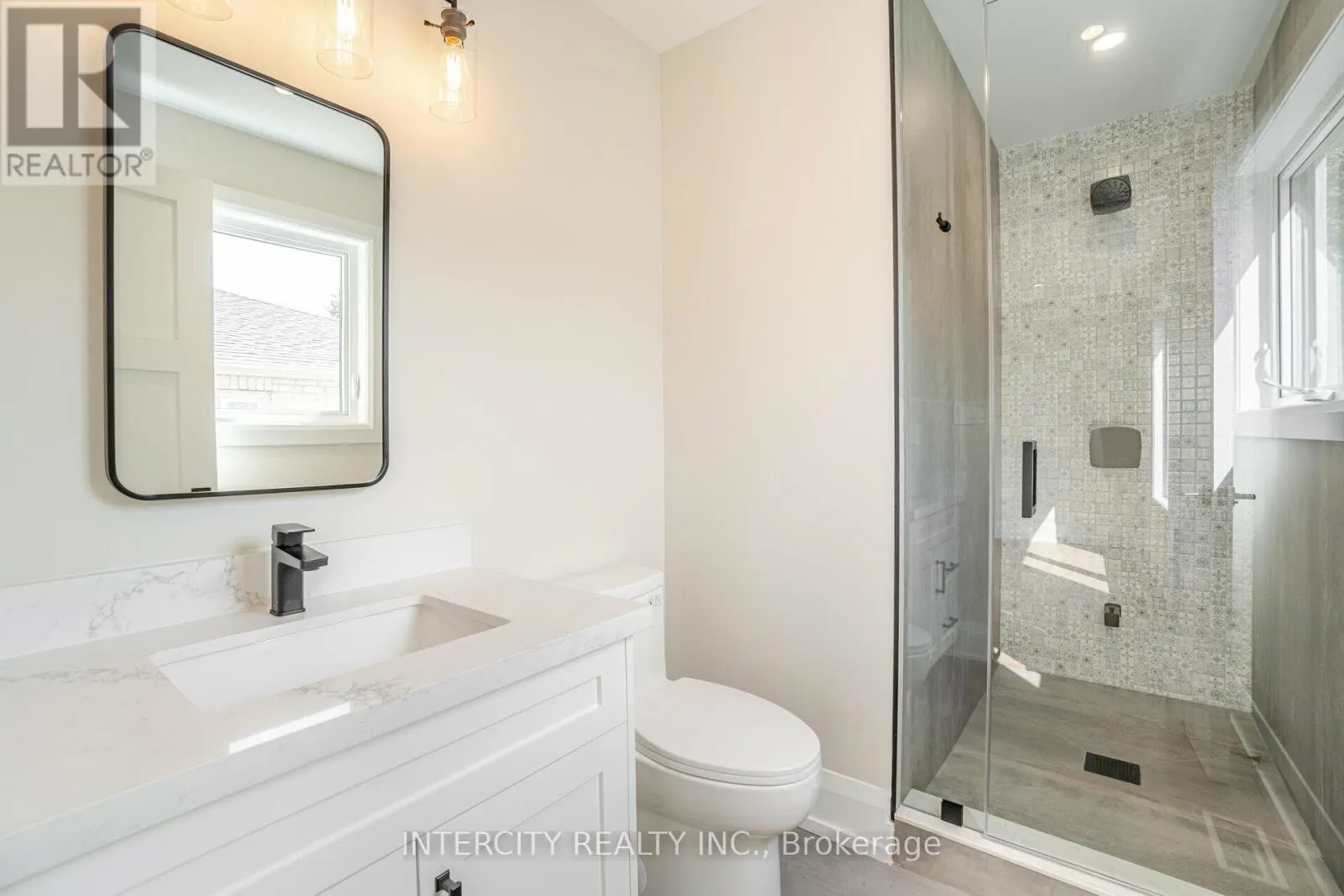 23 LOCKHEED BOULEVARD S
