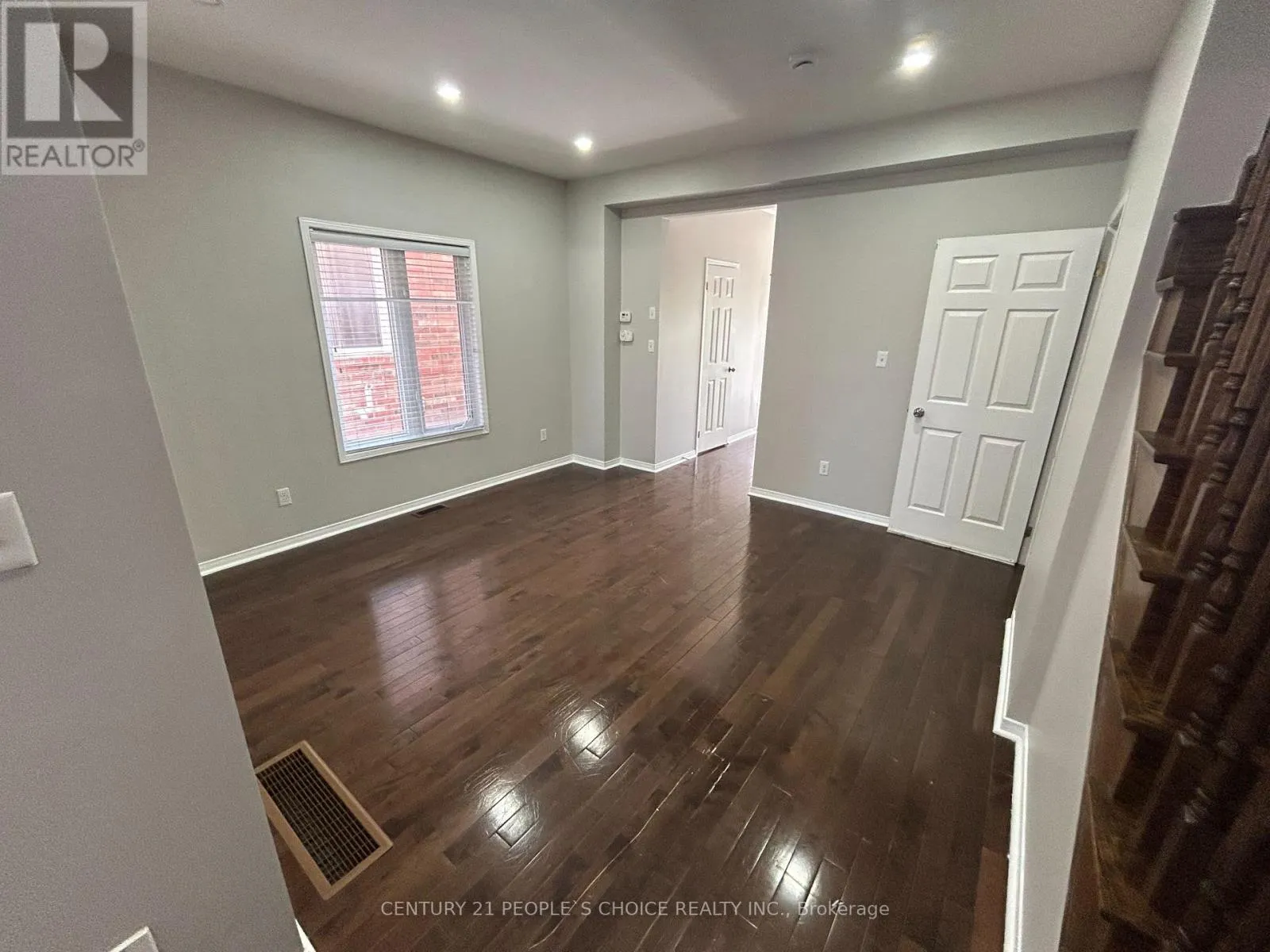(UPPER) - 80 GULFBROOK CIRCLE