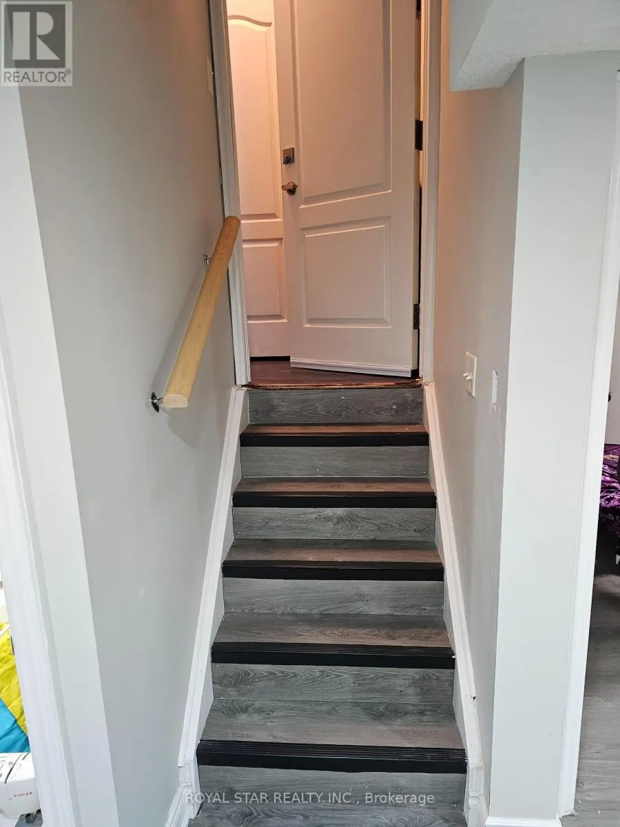 24 BONAVISTA DRIVE