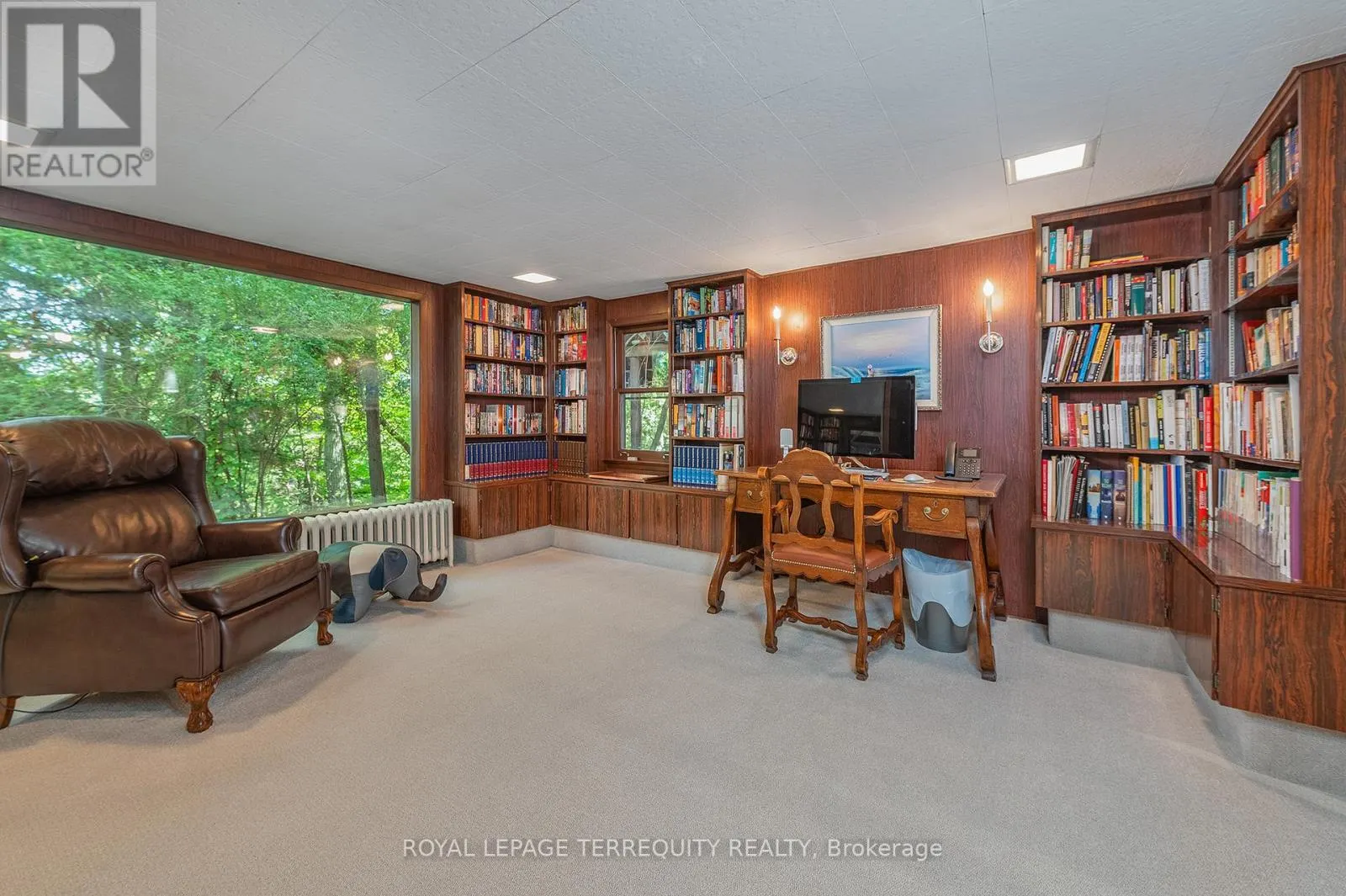 223 RIVERSIDE DRIVE