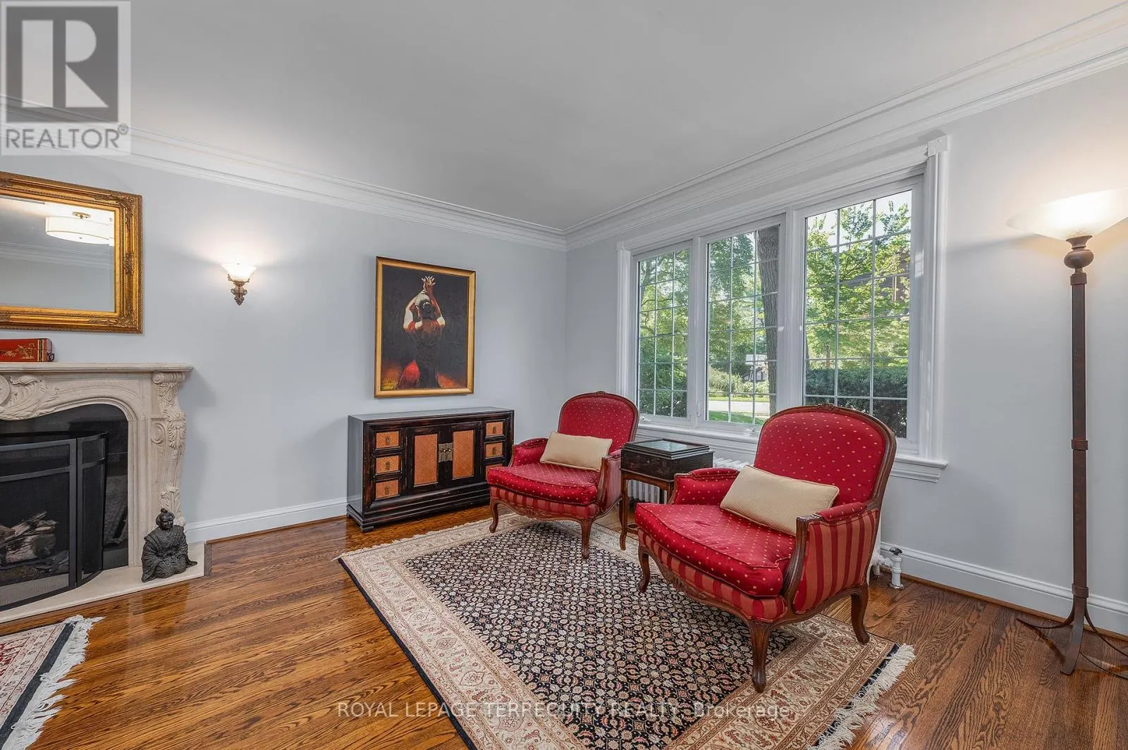 223 RIVERSIDE DRIVE