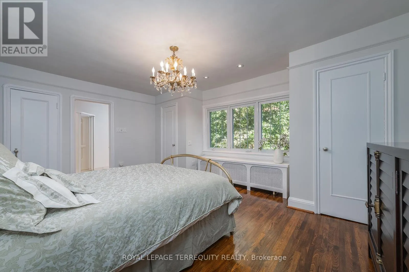 223 RIVERSIDE DRIVE