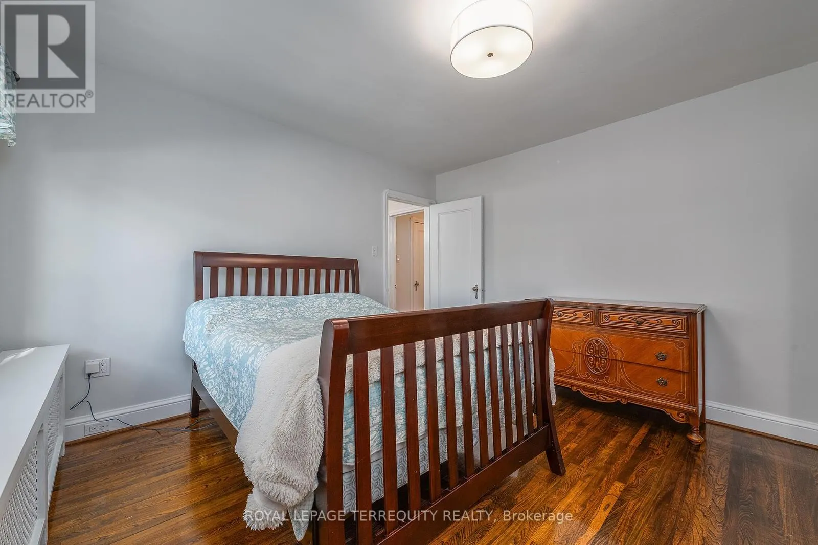 223 RIVERSIDE DRIVE