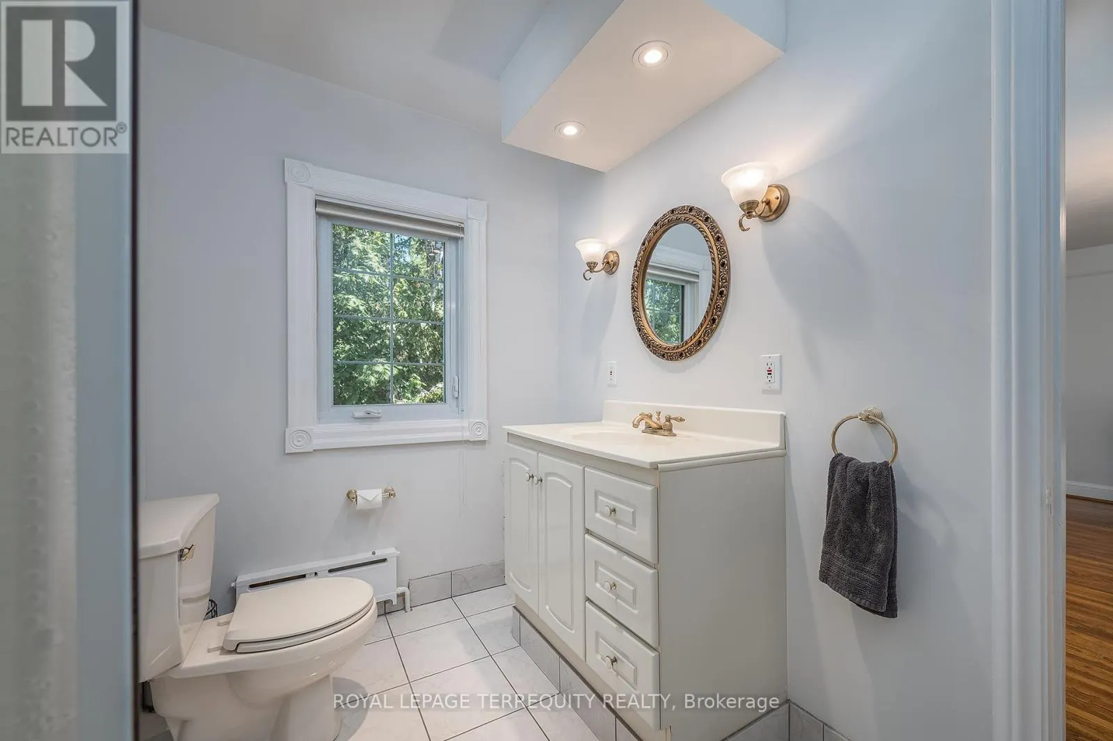 223 RIVERSIDE DRIVE