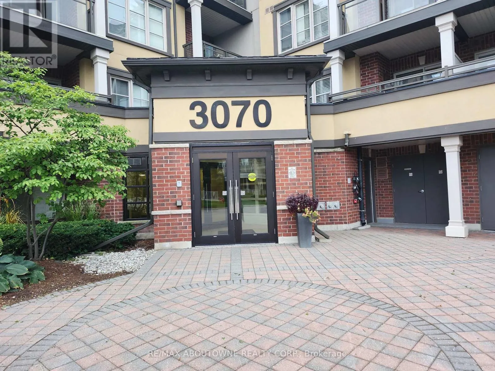 118 - 3070 ROTARY WAY