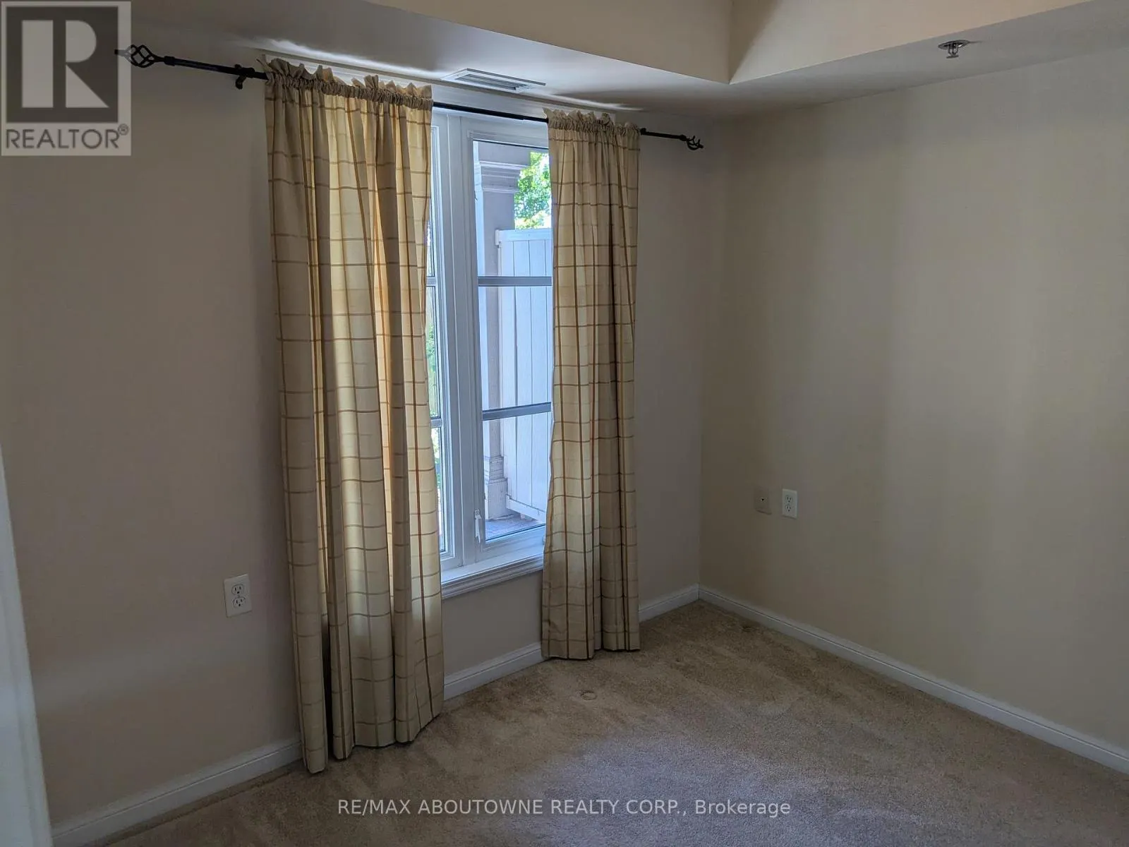 118 - 3070 ROTARY WAY