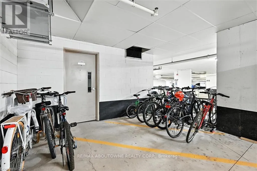 118 - 3070 ROTARY WAY