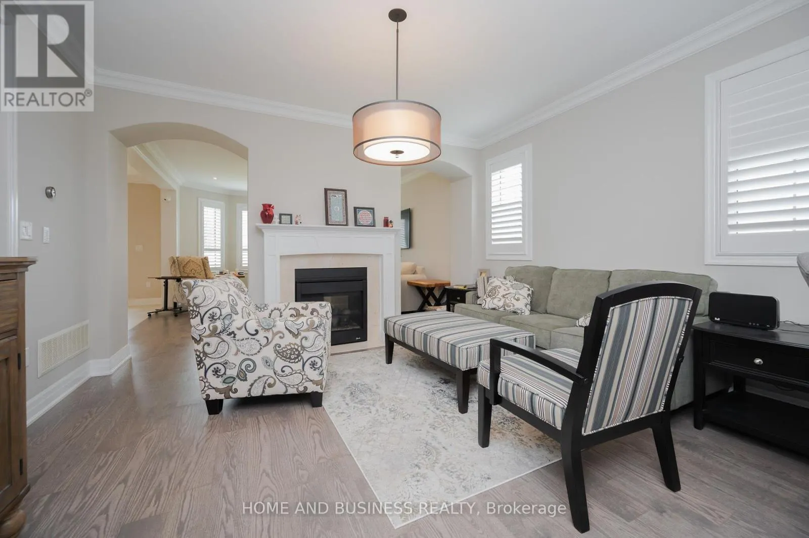 3357 MINTWOOD CIRCLE