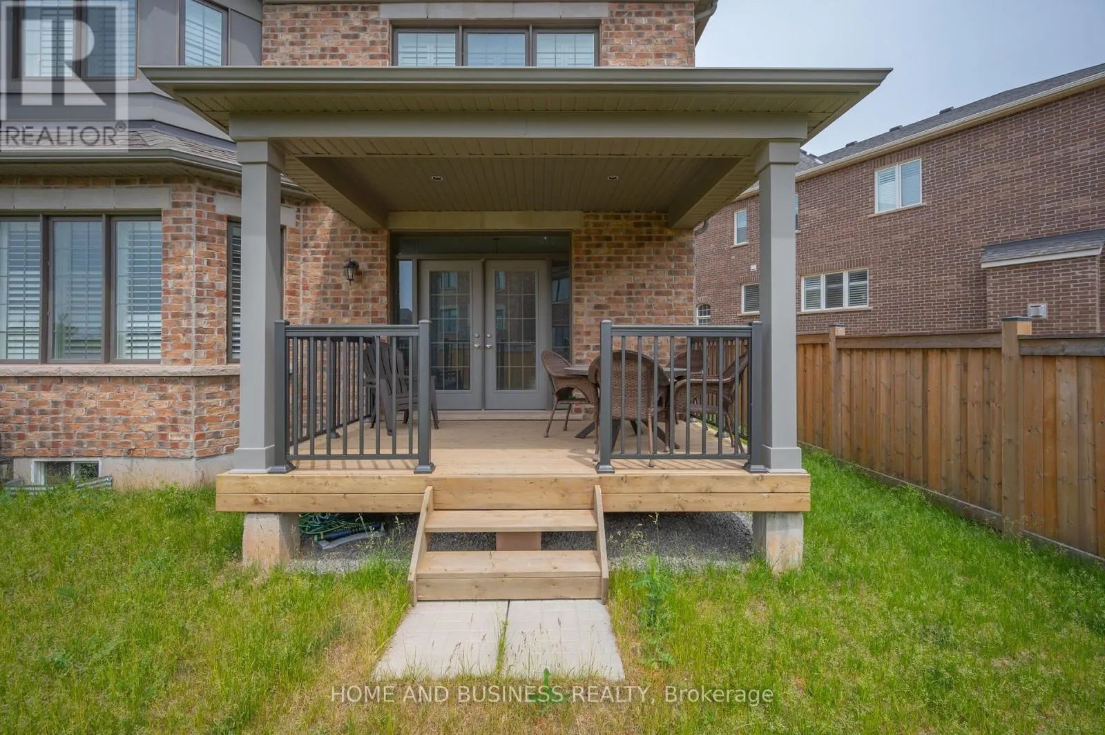 3357 MINTWOOD CIRCLE