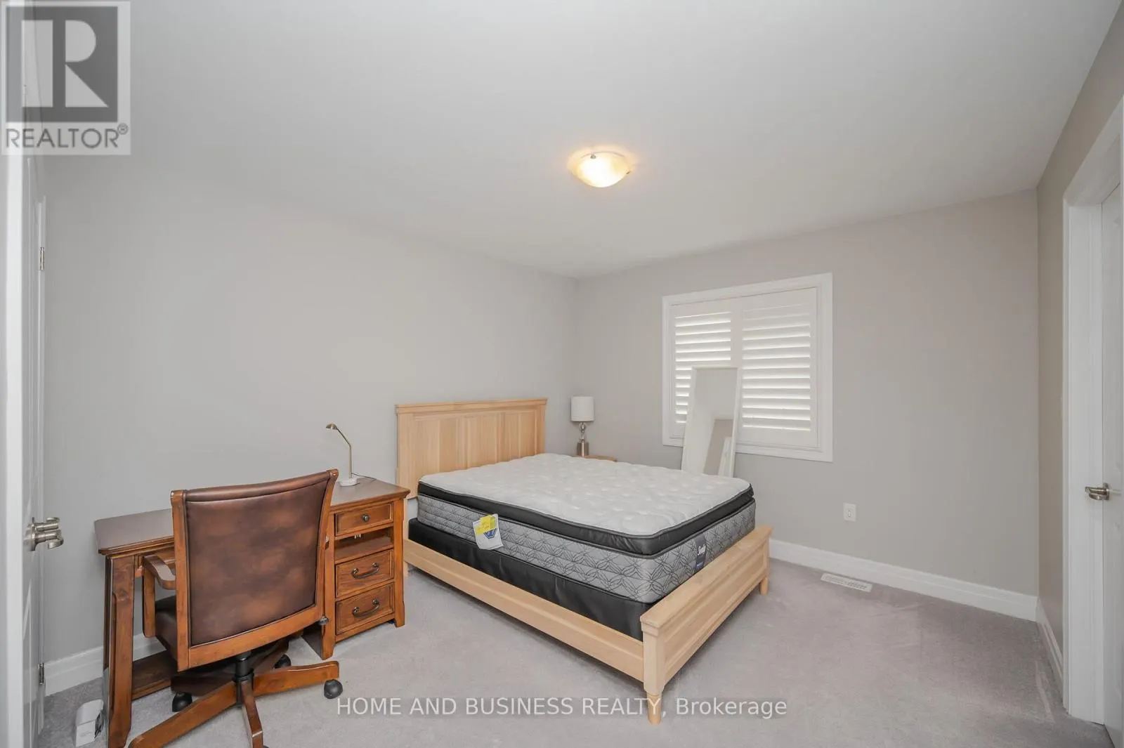 3357 MINTWOOD CIRCLE