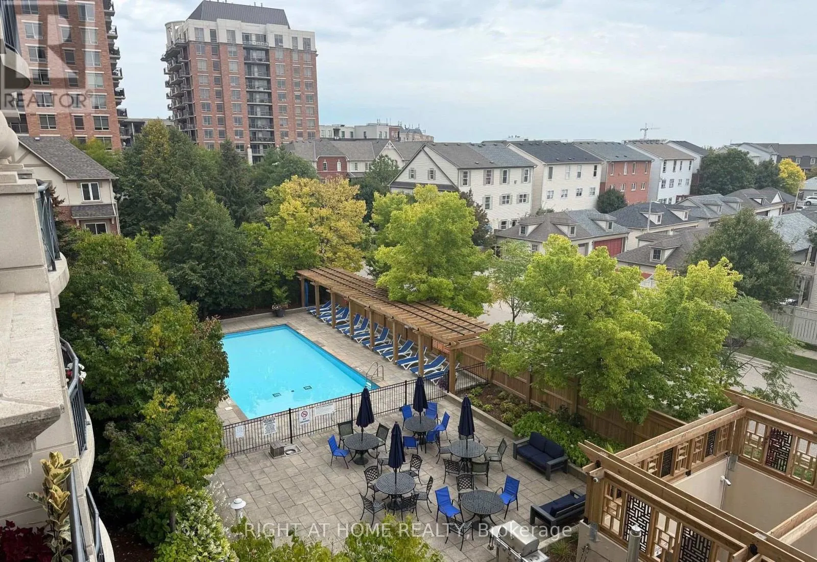 1206 - 2325 CENTRAL PARK DRIVE