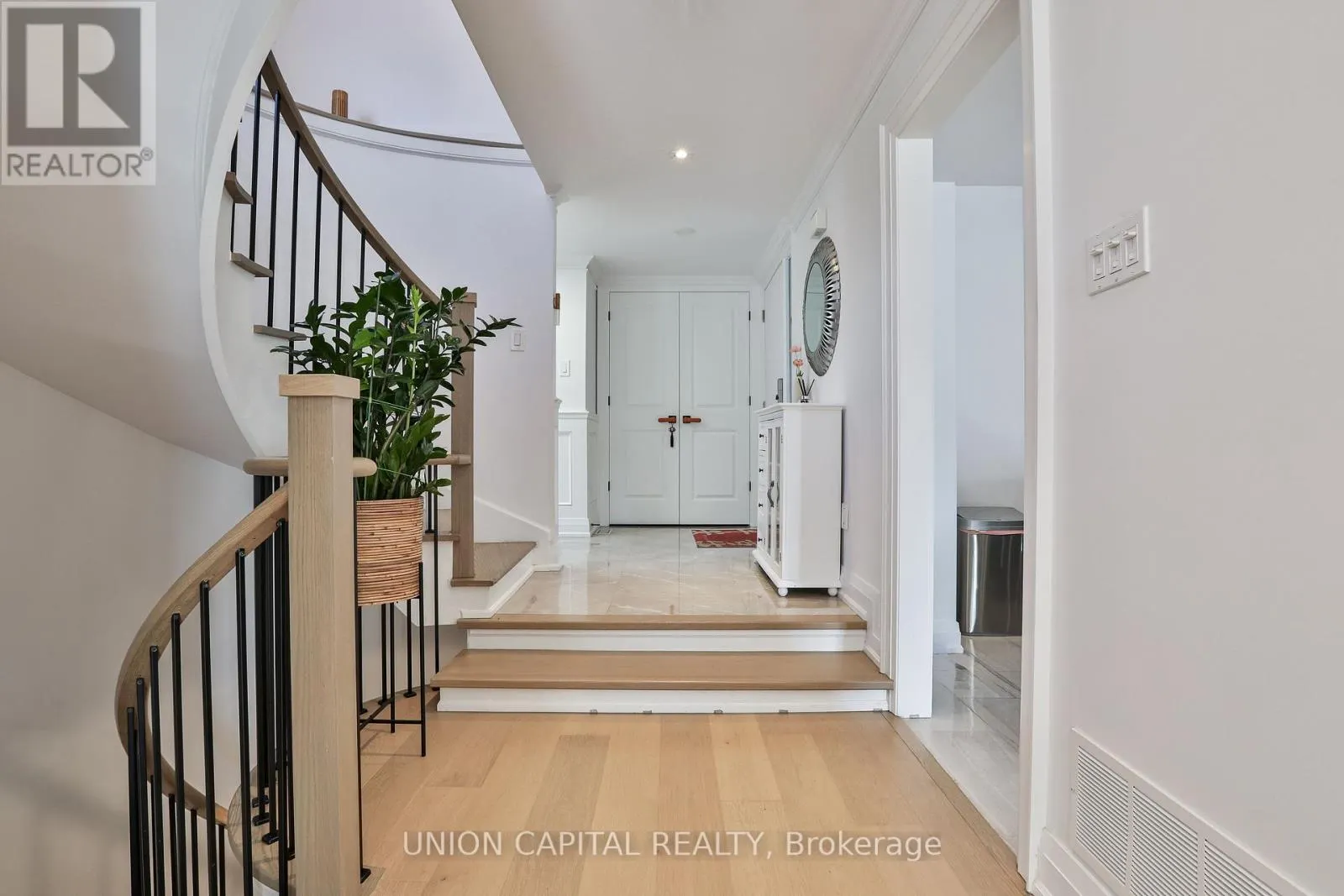 168 KINGSBRIDGE GARDEN CIRCLE