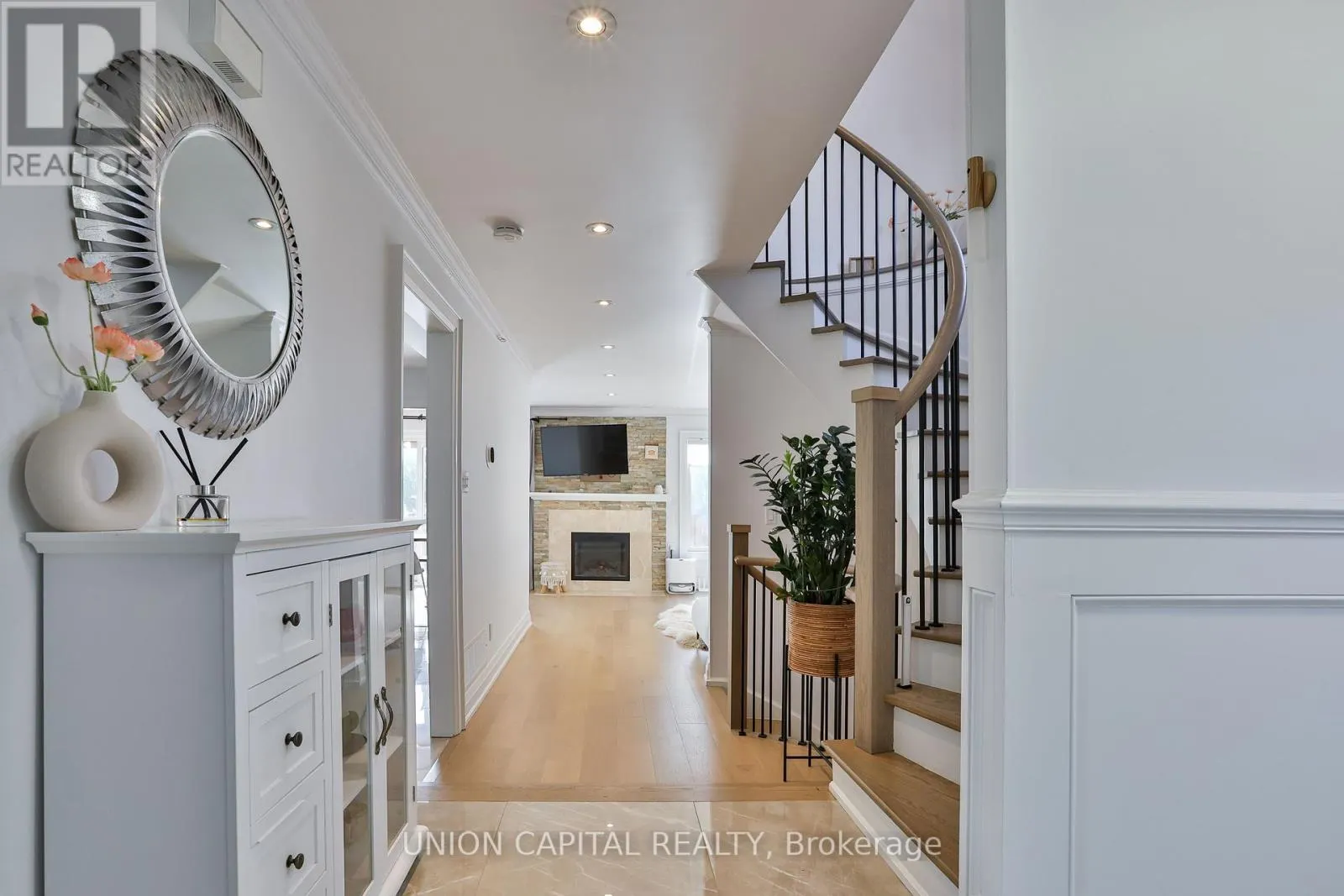 168 KINGSBRIDGE GARDEN CIRCLE