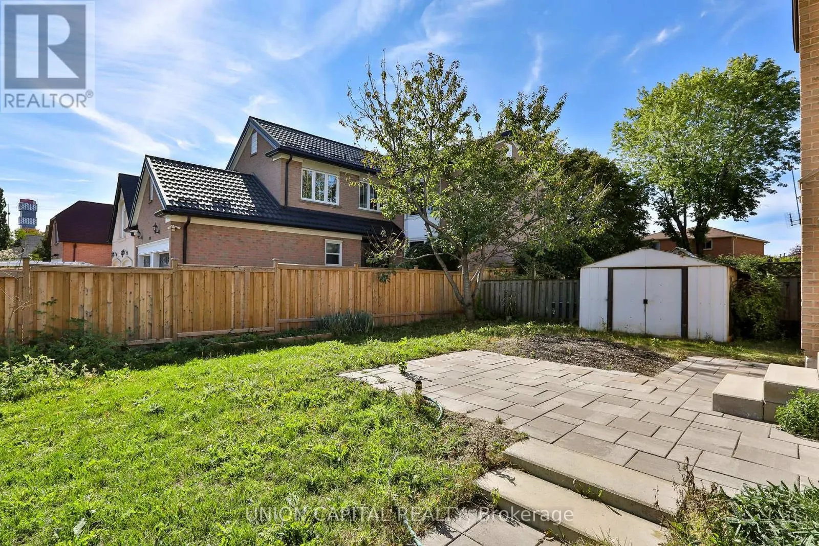 168 KINGSBRIDGE GARDEN CIRCLE
