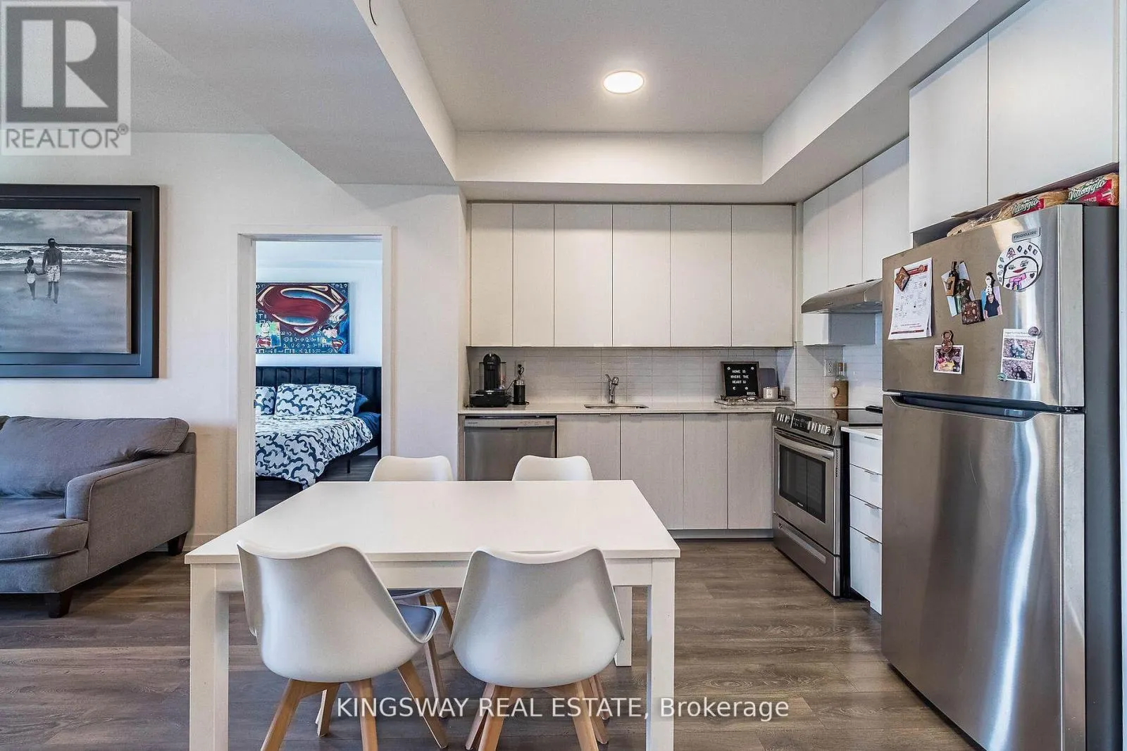 304 - 120 CANON JACKSON DRIVE